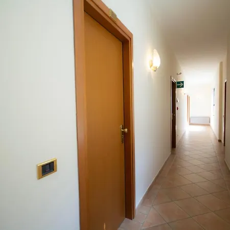 Hotel Vomano Montorio al Vomano