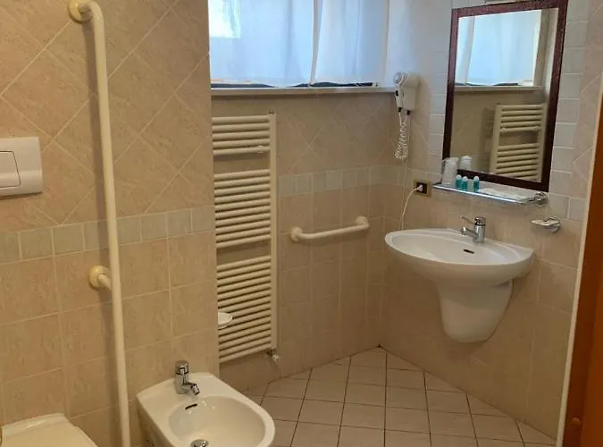 Vomano فندق Montorio al Vomano